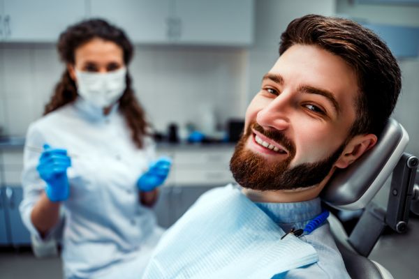 Full Mouth Reconstruction: Who Needs It, What It Includes, And How Long It Takes